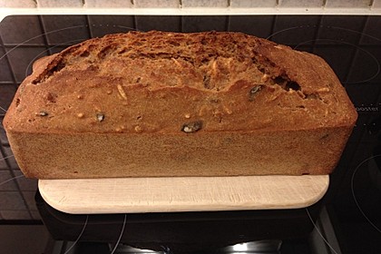 Saftiges Vollkornbrot 219