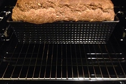 Saftiges Vollkornbrot 118