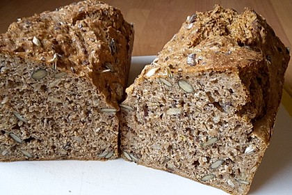 Saftiges Vollkornbrot 182