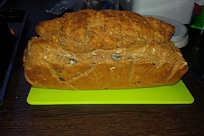 Saftiges Vollkornbrot 76