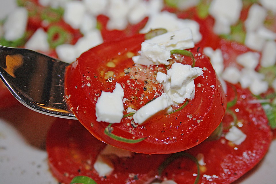 Tomatensalat mit Schafskäse von plumbum | Chefkoch.de