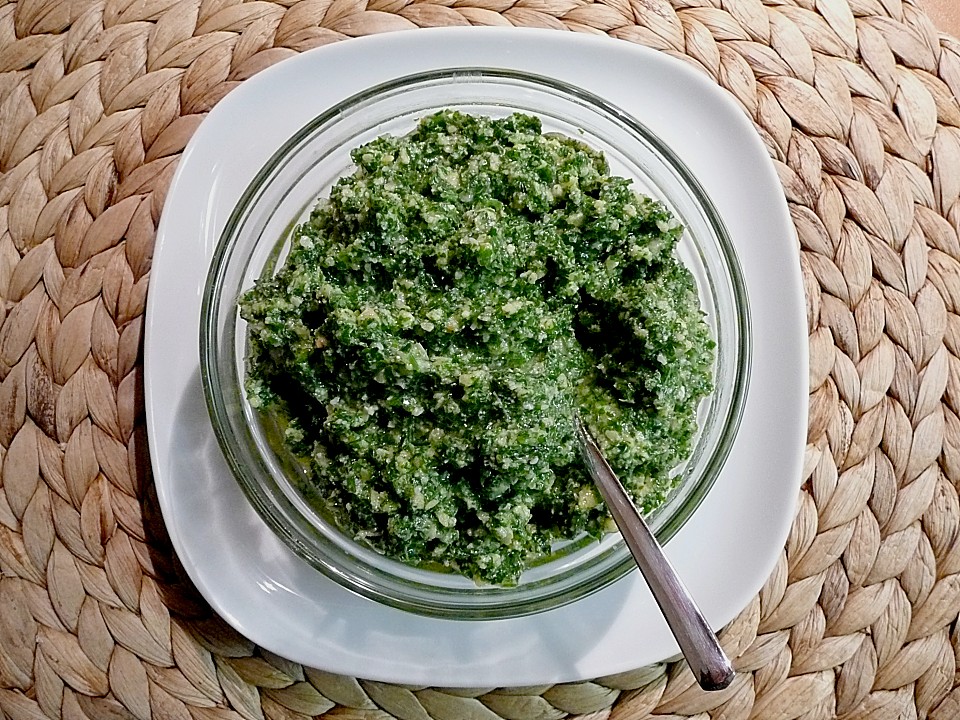 Petersilienpesto von plumbum | Chefkoch.de