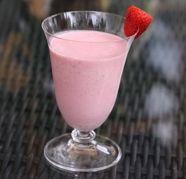Erdbeer Lassi — Rezepte Suchen
