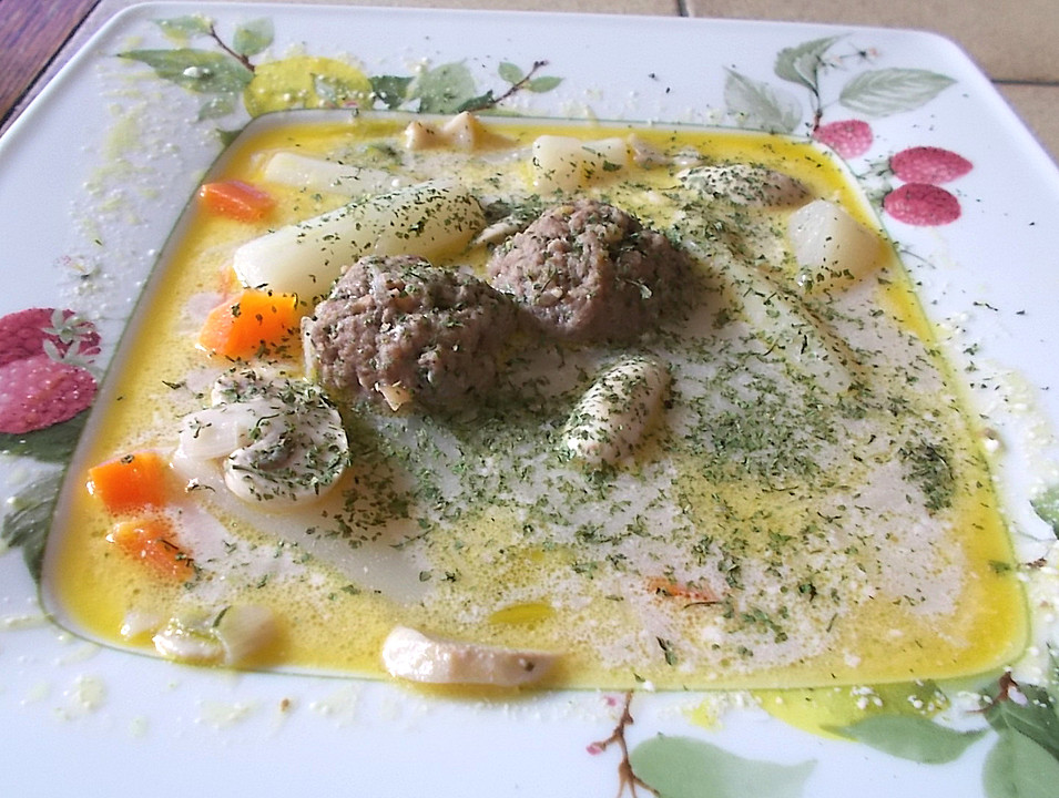 Spargelsuppe mit Fleischklößchen und Kerbel von Tingatinga | Chefkoch.de