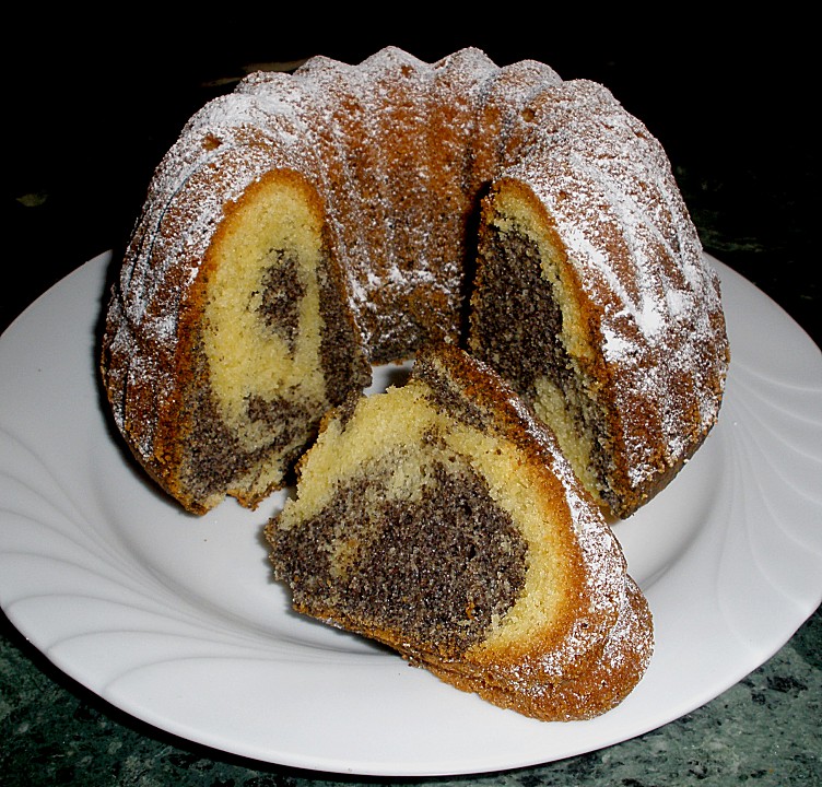 Eierlikör - Mohn - Kuchen von Metta | Chefkoch.de