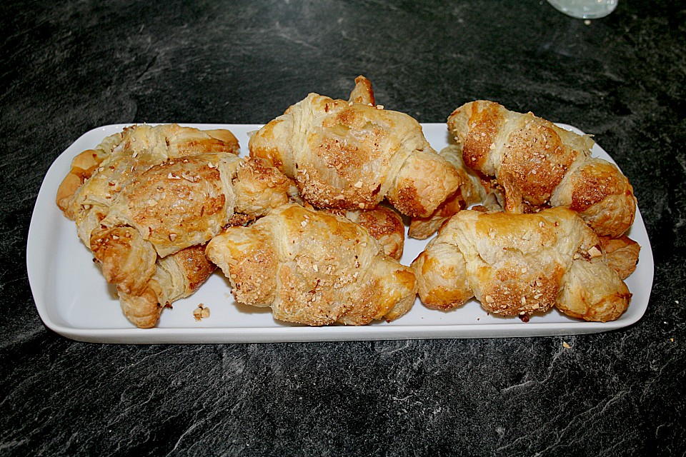 Schoko - Nuss - Kipferl von Sandi1980 | Chefkoch.de