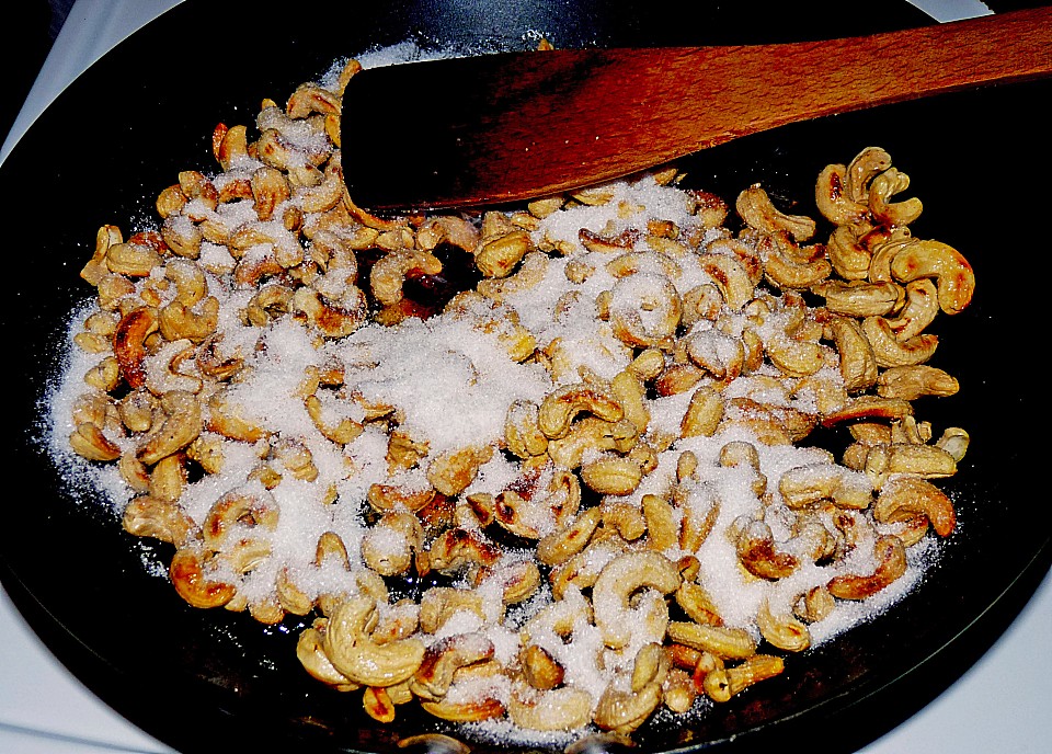 Knusprige, süß - scharfe Cashewkerne | Chefkoch.de