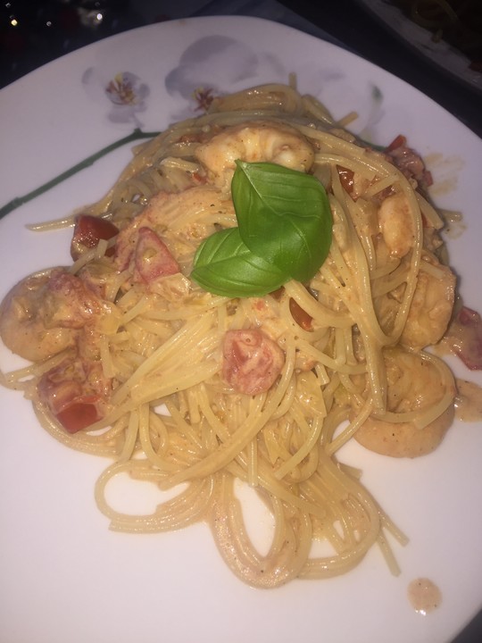 Spagetti mit Garnelen - Sahnesoße mit Cocktailtomaten von Antonella1025 ...