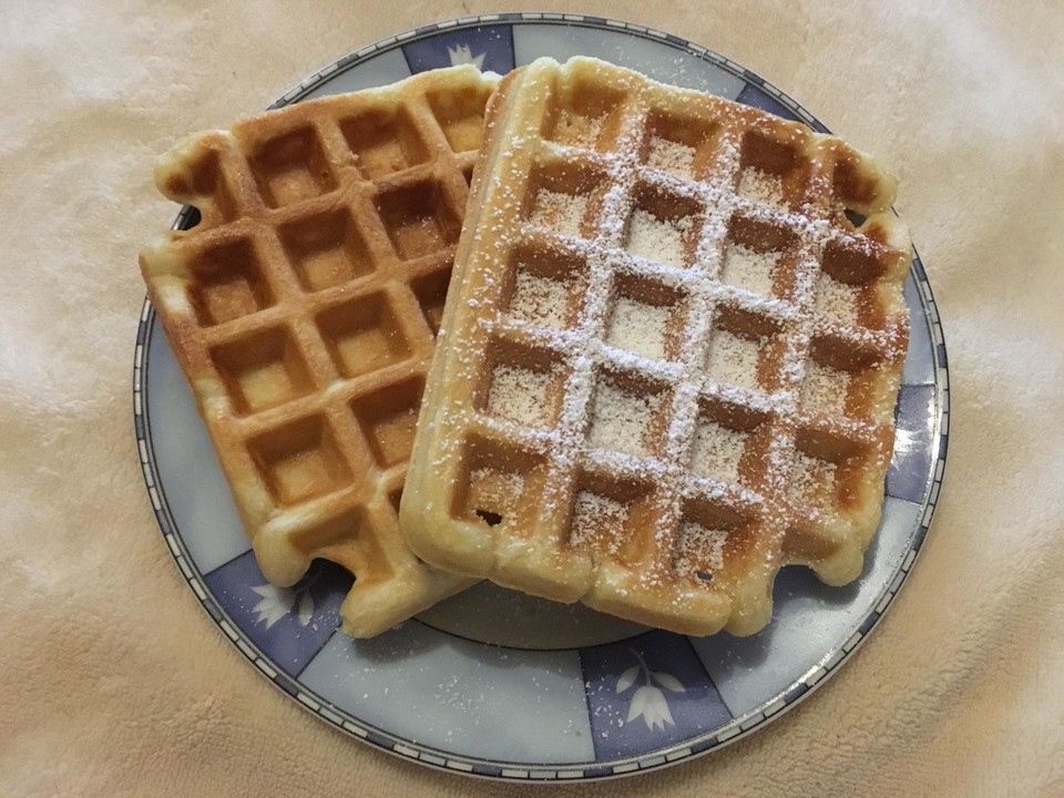Belgische Waffeln mit Hagelzucker von moppeldiefischin | Chefkoch.de