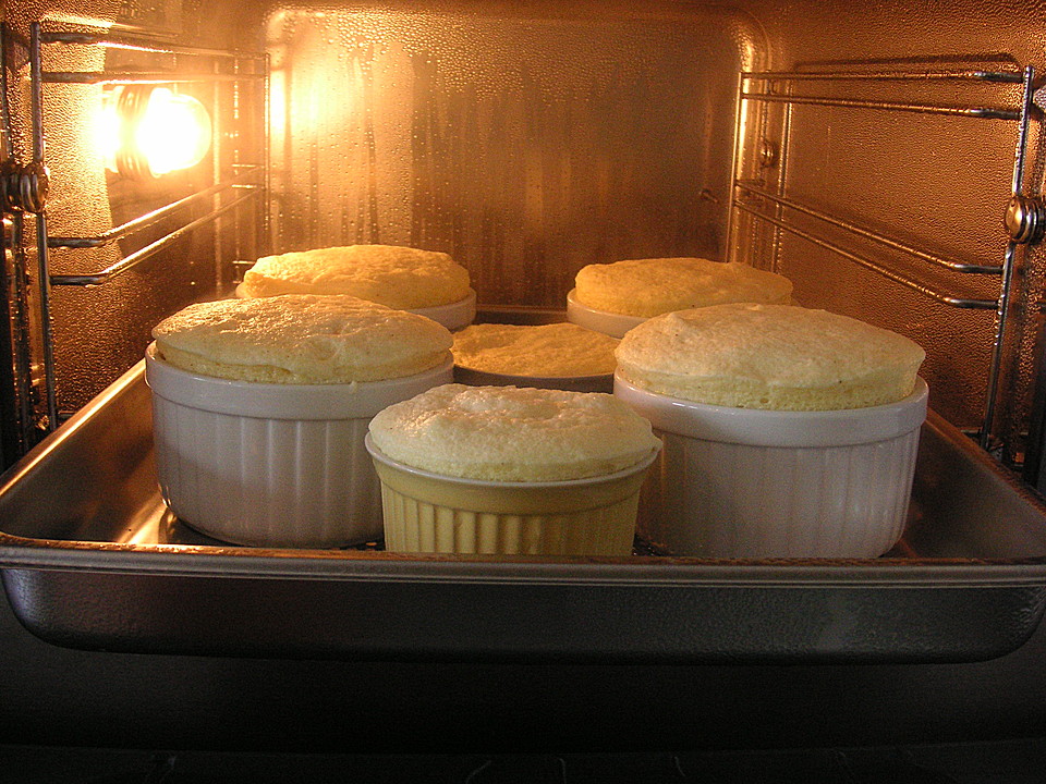 Quarksoufflé auf Erdbeerspiegel von leckerschmecker123