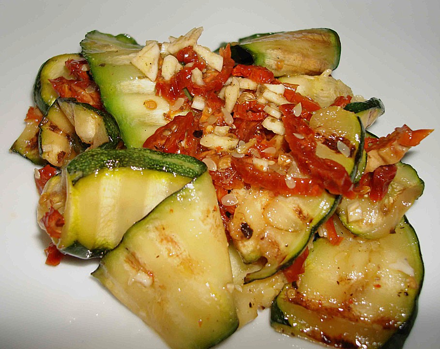 Gegrillter Zucchini - Salat von bushcook | Chefkoch.de