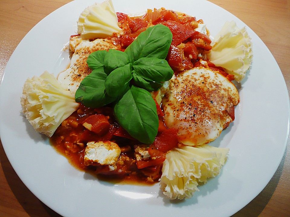 Eier in Paprika - Tomaten - Sugo von plumbum | Chefkoch.de