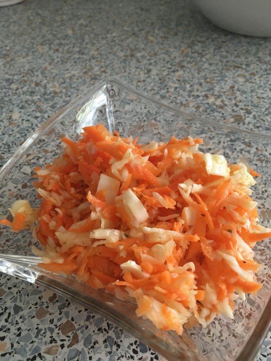 Krautsalat mit Karotten von Herta | Chefkoch.de