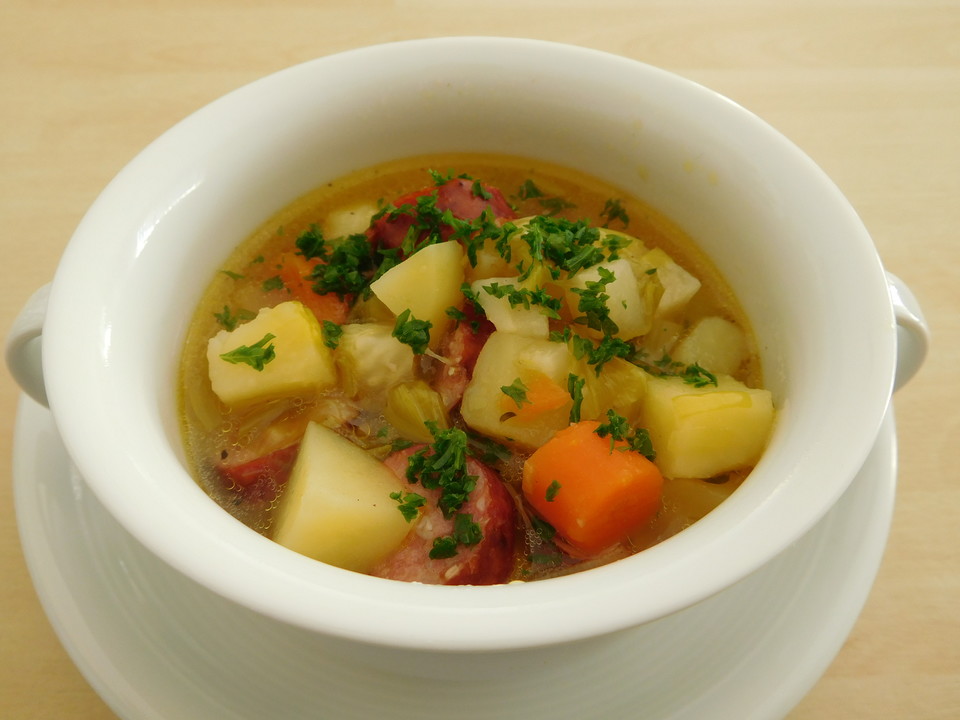 Kartoffelsuppe mit buntem Gemüse von MReinart | Chefkoch.de