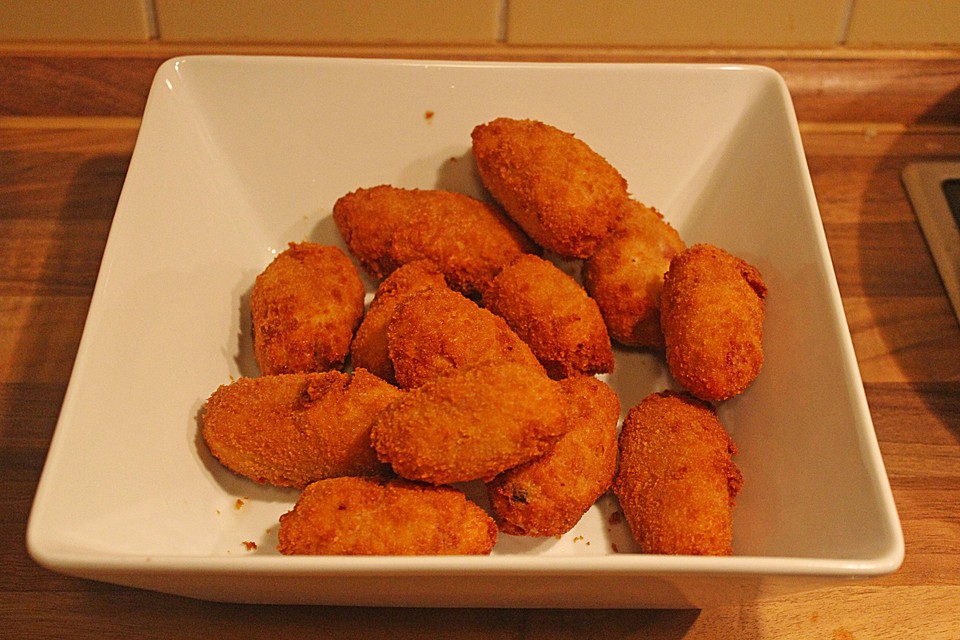 Croquetas de Jamón y Pollo von Nayita Chefkoch.de