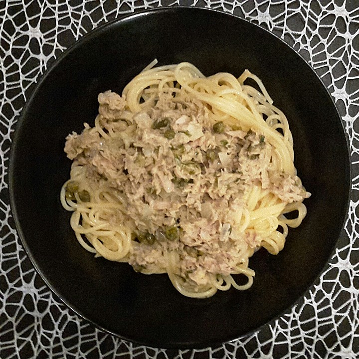 Spaghetti mit Thunfisch - Kapern - Sauce von semmelknöderl | Chefkoch.de