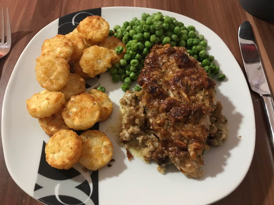 Filet vom Huhn mit Walnuss-Knoblauch-Kruste von gabipan | Chefkoch.de