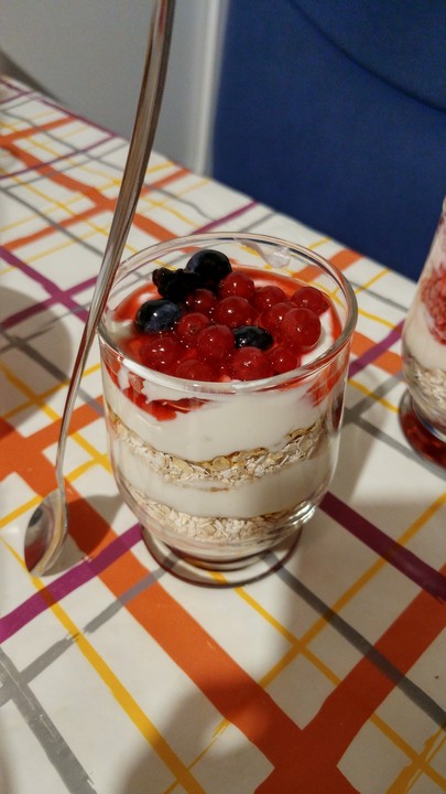 Mehrstöckige Beeren - Quark - Speise von Cha-Cha | Chefkoch.de Mehrstöckige Beeren - Quark - Speise von Cha-Cha | Chefkoch.de