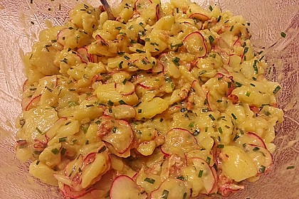 Kartoffelsalat mit Radieschen und Speck 2