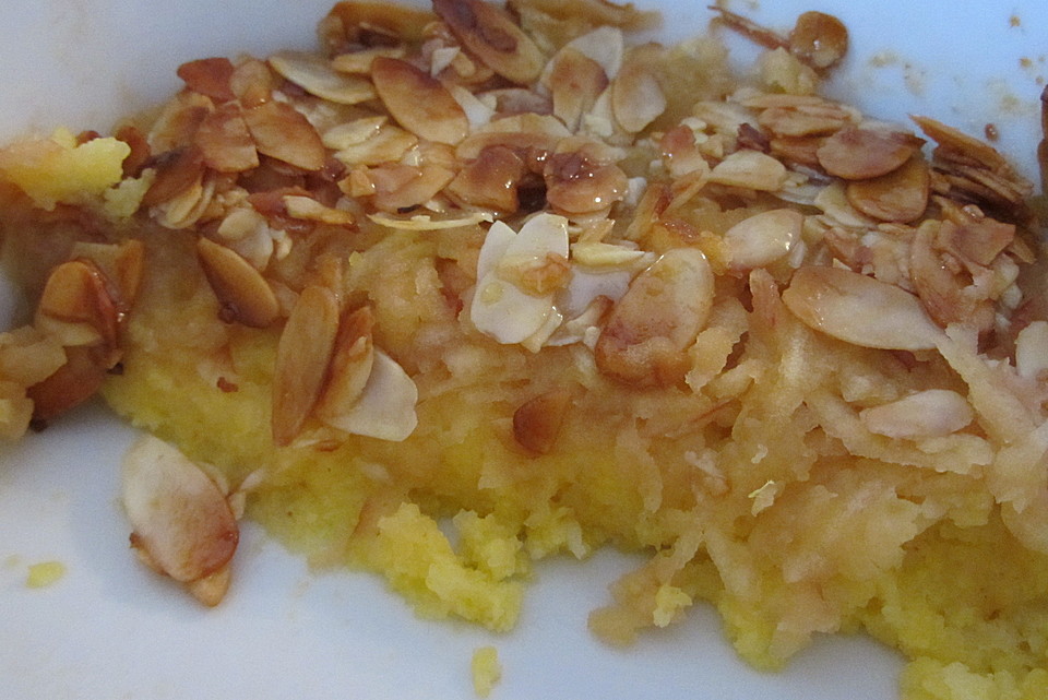 Polenta mit Apfel - Mandelkruste von Bodale | Chefkoch.de