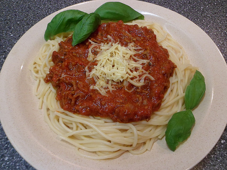 Spaghetti Bolognese mit frischen Tomaten von pepsimaja | Chefkoch.de