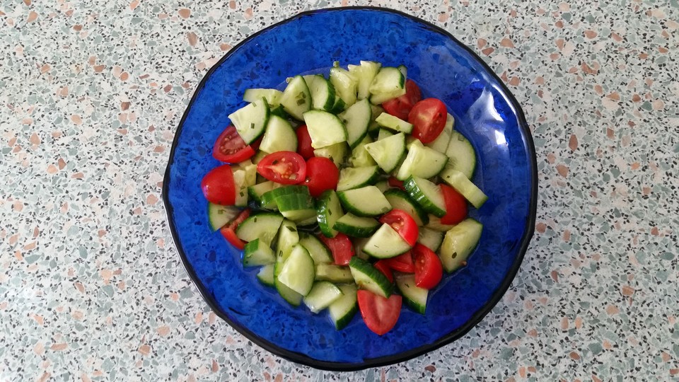 Tomaten - Gurken - Salat von natursuesse | Chefkoch.de