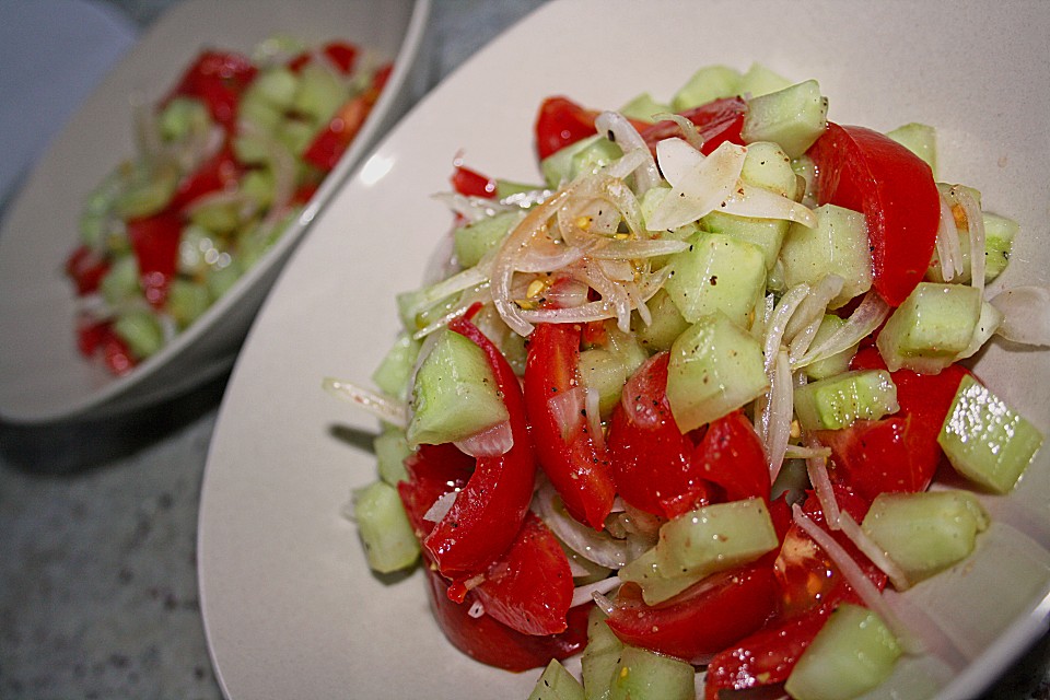 Tomaten - Gurken - Salat von natursuesse | Chefkoch.de