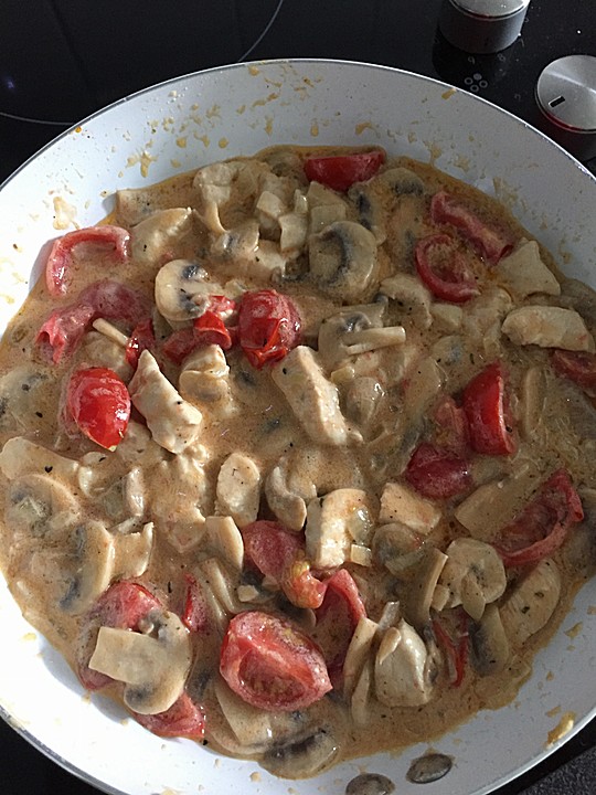 Hähnchengeschnetzeltes mit Champignons und Tomaten von kerstbert ...