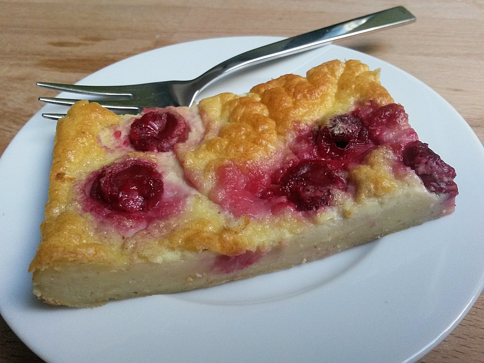 Ungarischer Milchkuchen mit Sauerkirschen von frary | Chefkoch.de