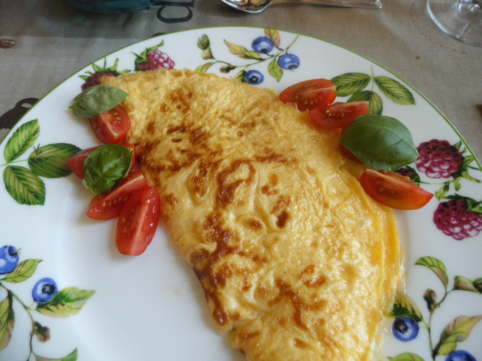 Omelett mit Käse und Tomaten von LolaCook | Chefkoch.de