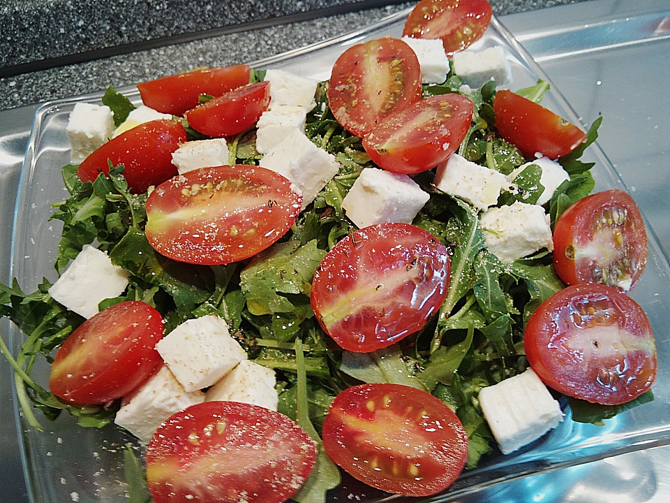 Tomatensalat mit Rucola und Schafskäse von Sivi Chefkoch.de