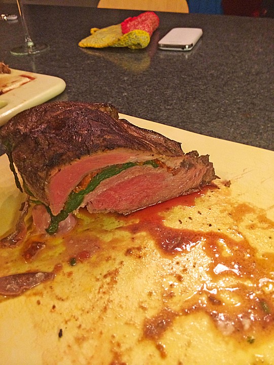 Gefülltes Rinderfilet mediterran von curly64 | Chefkoch.de