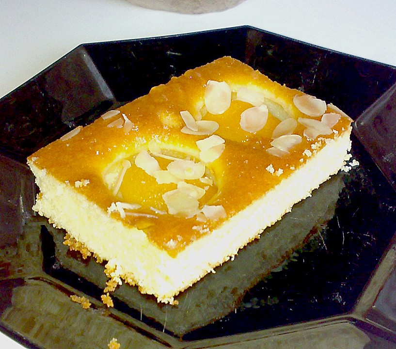 Joghurt - Aprikosen - Kuchen vom Blech von hinki1 | Chefkoch.de