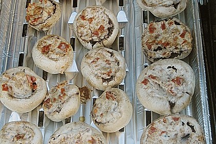 Gefüllte Champignons