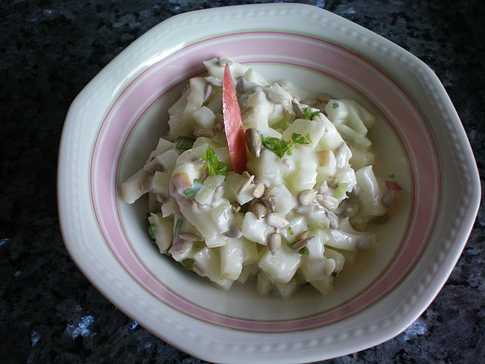 Kohlrabisalat mit Apfel von bata63 | Chefkoch.de