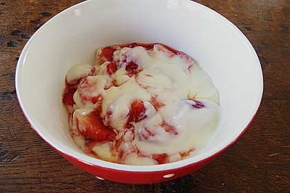 Vanillepudding mit Erdbeeren 10