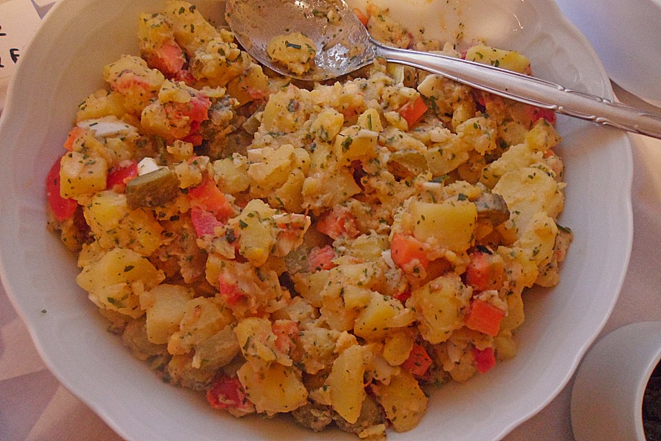 Bunter Kartoffelsalat mit Gemüse von Wagerla | Chefkoch.de