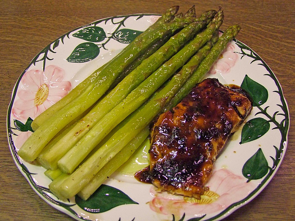 Lachsfilet mit Balsamico-Glasur von flyinggirl | Chefkoch.de