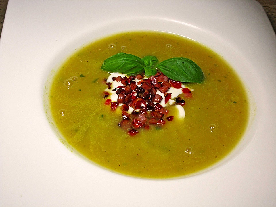 Suppe von gelber Zucchini mit Basilikum von hershel | Chefkoch.de