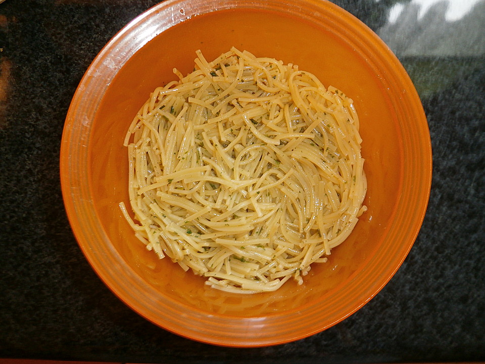 Spaghettisalat mit Knoblauch von Mausi180 | Chefkoch.de