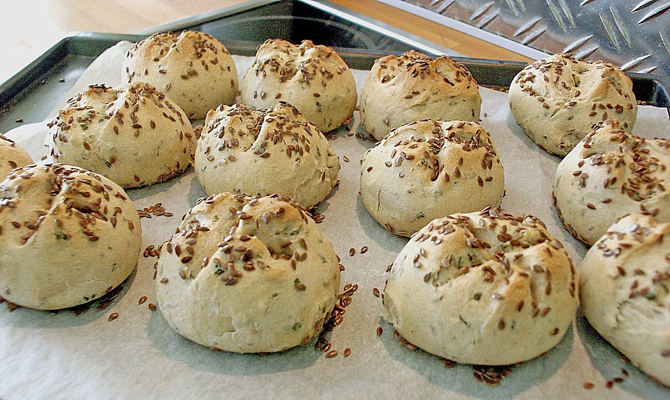 Urmelis Dinkel - Buttermilch Brötchen mit Schnittlauch von urmeli75 ...