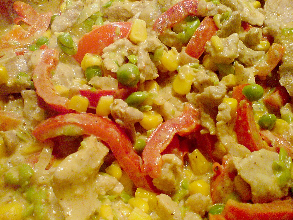 Schweinegeschnetzeltes mit Paprika, Mais und Erbsen von Ginger88 ...