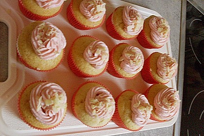 Himbeer Cupcakes 21