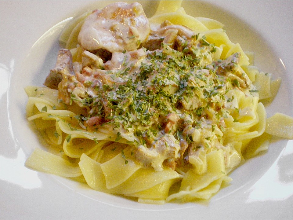 Pasta mit Pfifferlingen von susili101 | Chefkoch.de