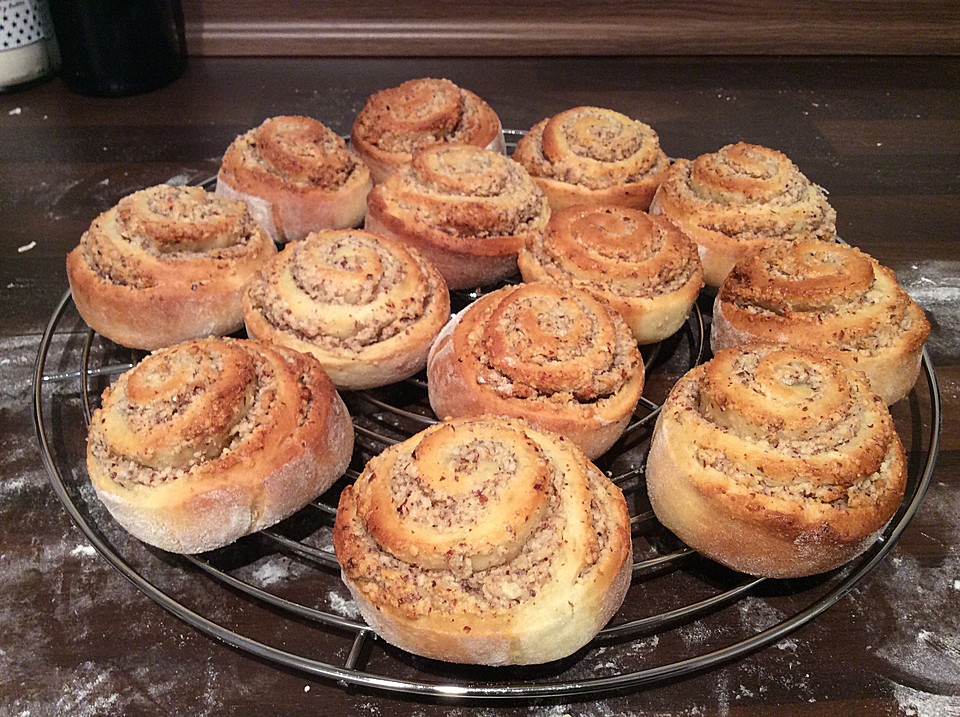 Schneckennudeln mit Nussfüllung von Nici_Blue | Chefkoch.de