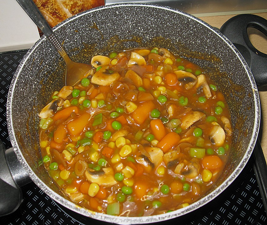 Jägersauce mit viel Gemüse zu Nudeln von Exuna | Chefkoch.de