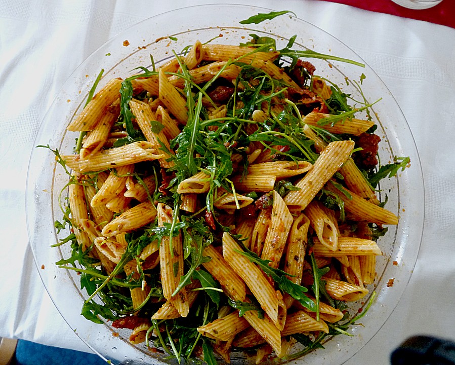 Eckis italienischer Nudelsalat mit Pesto von kiristini | Chefkoch.de
