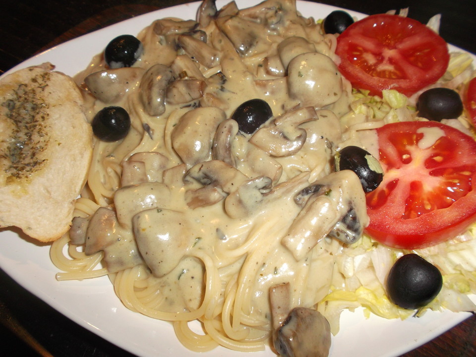 Spaghetti mit Pilz Sauce von TinDo Chefkoch.de