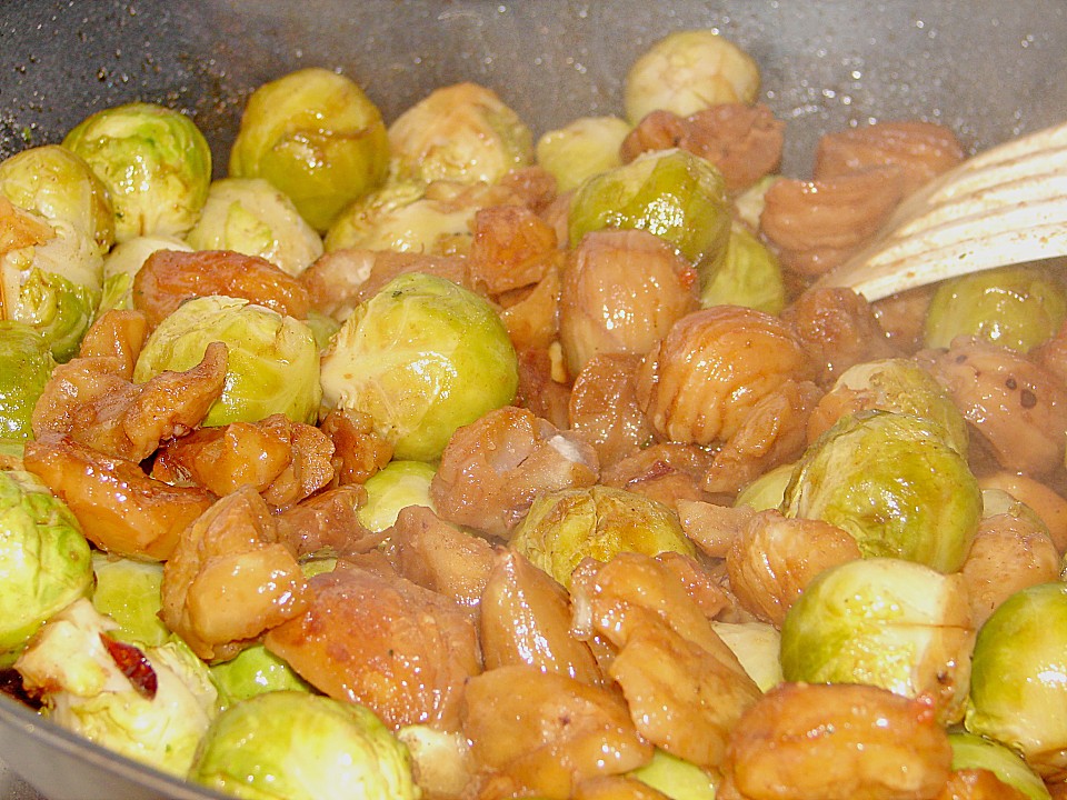 Rosenkohl mit glasierten Kastanien von Turandot | Chefkoch.de