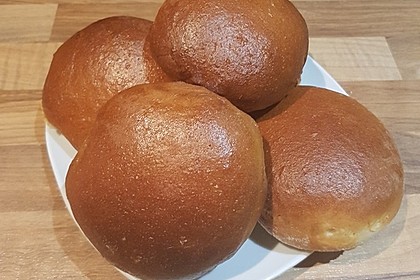 Milchbrötchen 6